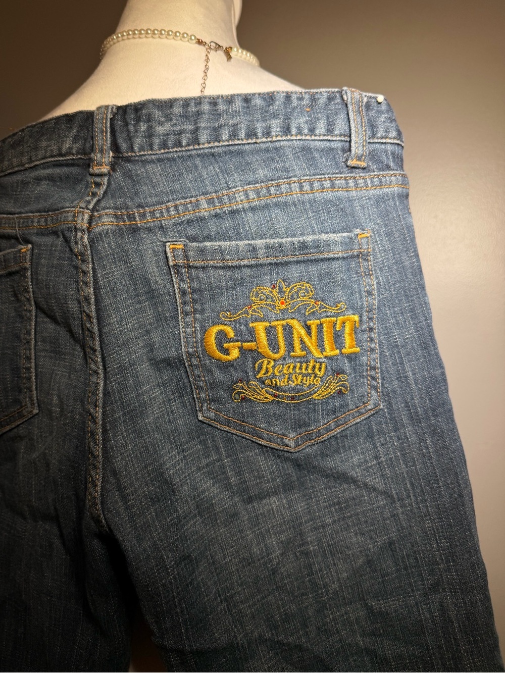 G-Unit Women's Cropped Ankle Jeans in Medium Blue with Embroidered Pocket